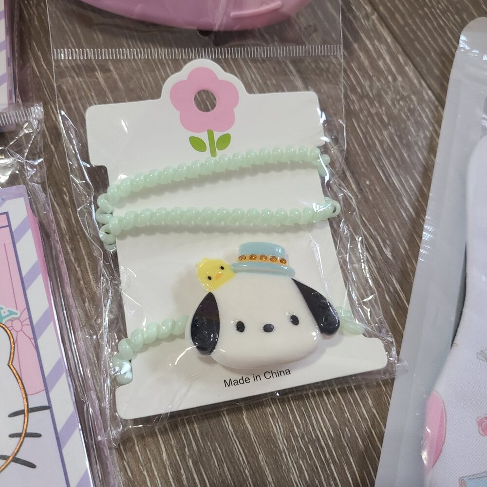 Hello Kitty Home Accessories Bundle - Picture 3 of 7